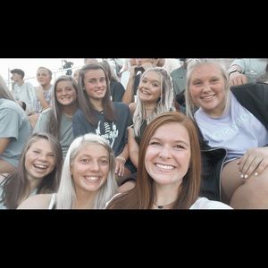 Meet your Posher, Madison